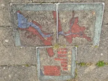 Tiles showing the history of the claypits and tile industry on the Humber