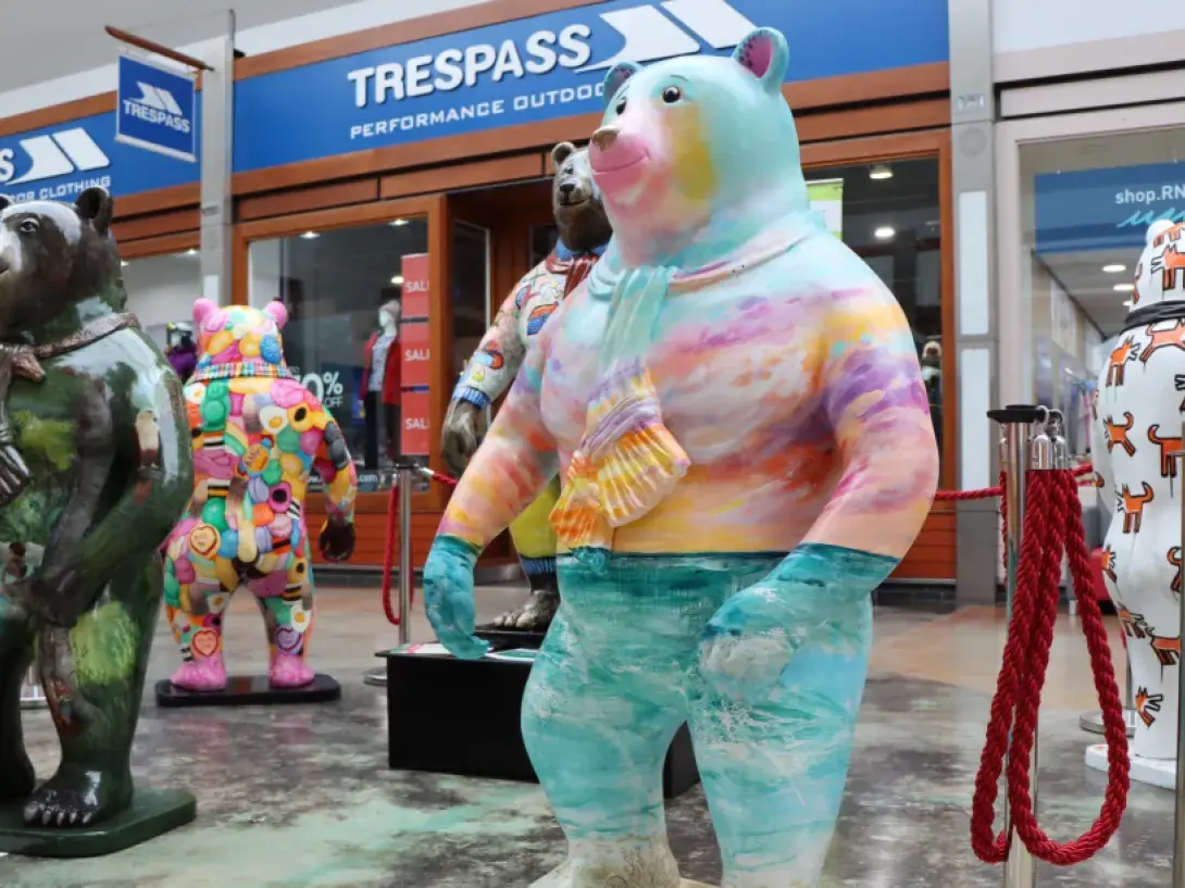 A group of bear sculptures in a shopping centre - chswbearhunt.org © (used with permission)